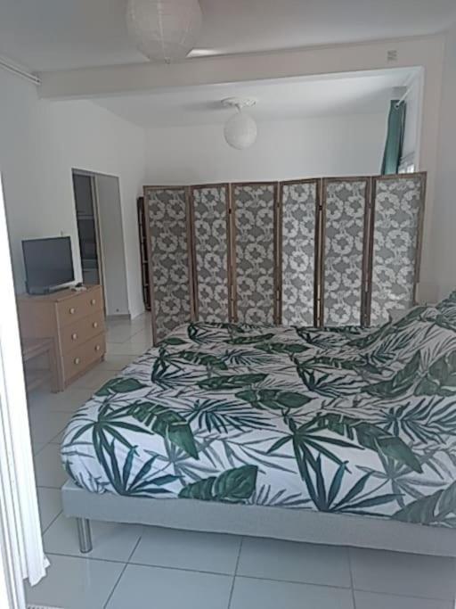 Maison Agreable Avec Stationnement Privatif Angoulême Exteriér fotografie