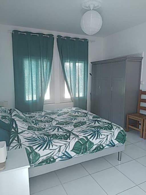 Maison Agreable Avec Stationnement Privatif Angoulême Exteriér fotografie